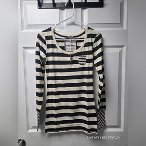 Excellence Gray and Cream Striped Long-sleeve Top!